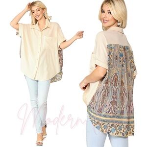 SS Button Down Blouse w/ Paisley Back/Rounded Hem